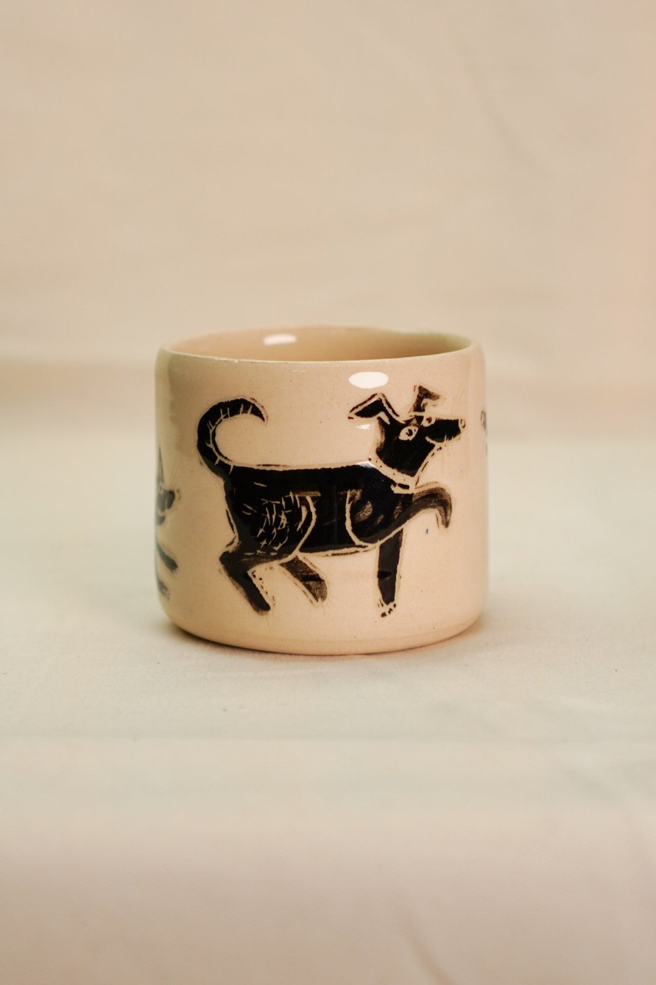 Czarka z psem kundelkiem