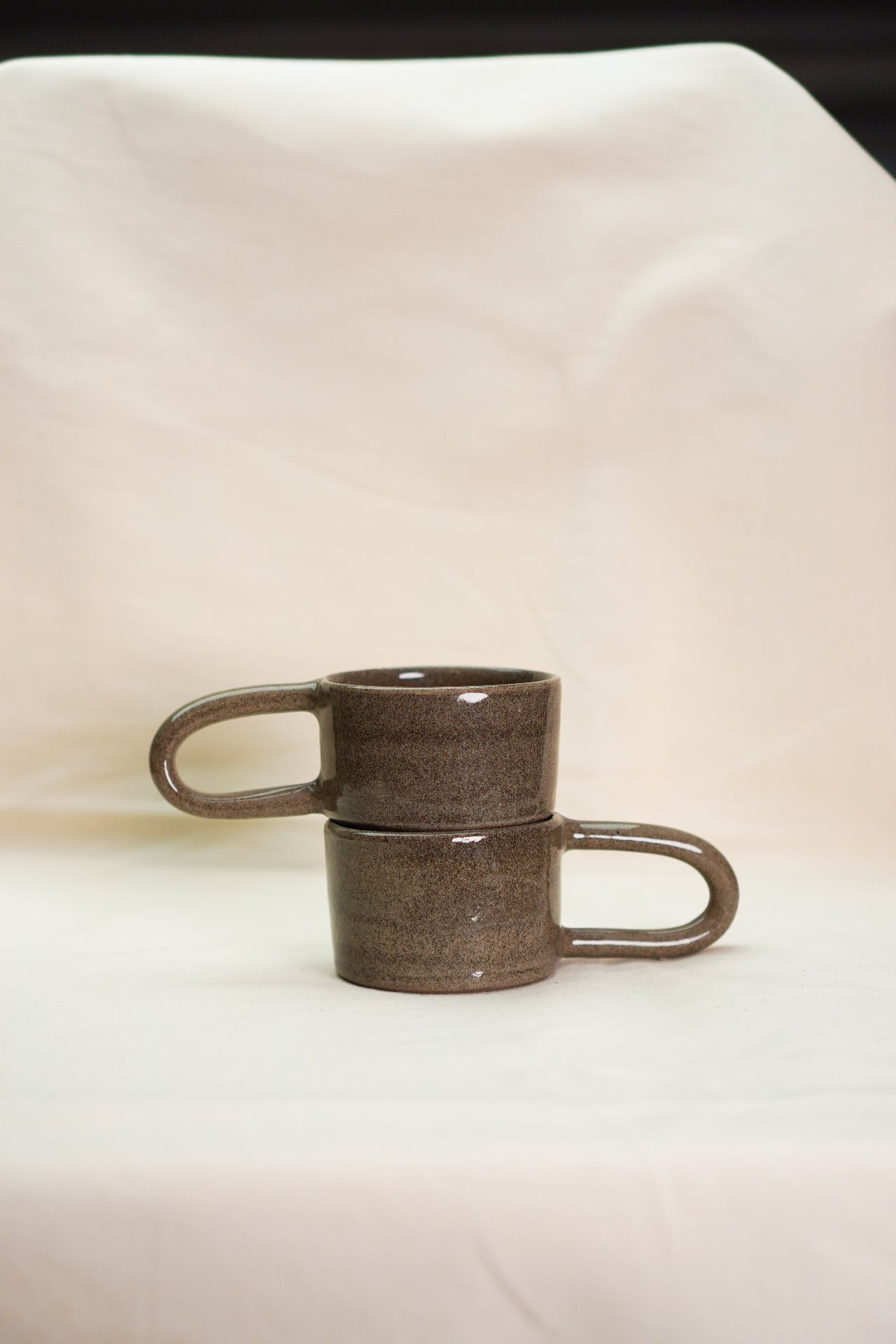 Filiżanki ceramiczne antracytowe