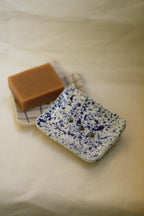 Mydelniczka i mydło