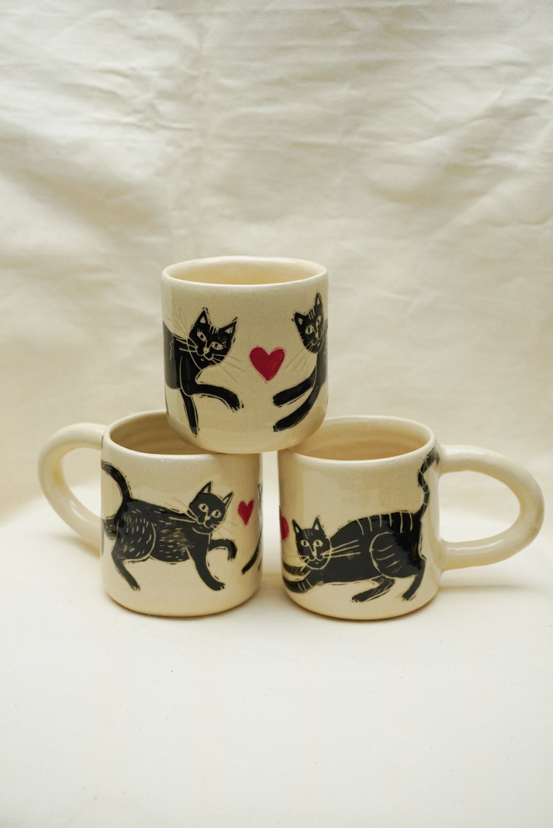 Seria kubków zakochane kotki