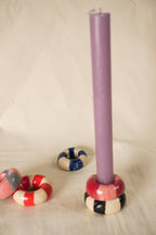 Kolorowe świeczniki oponki