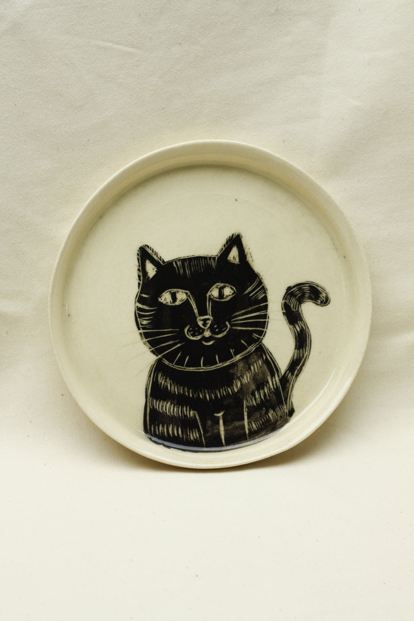 Talerz z portretem kota