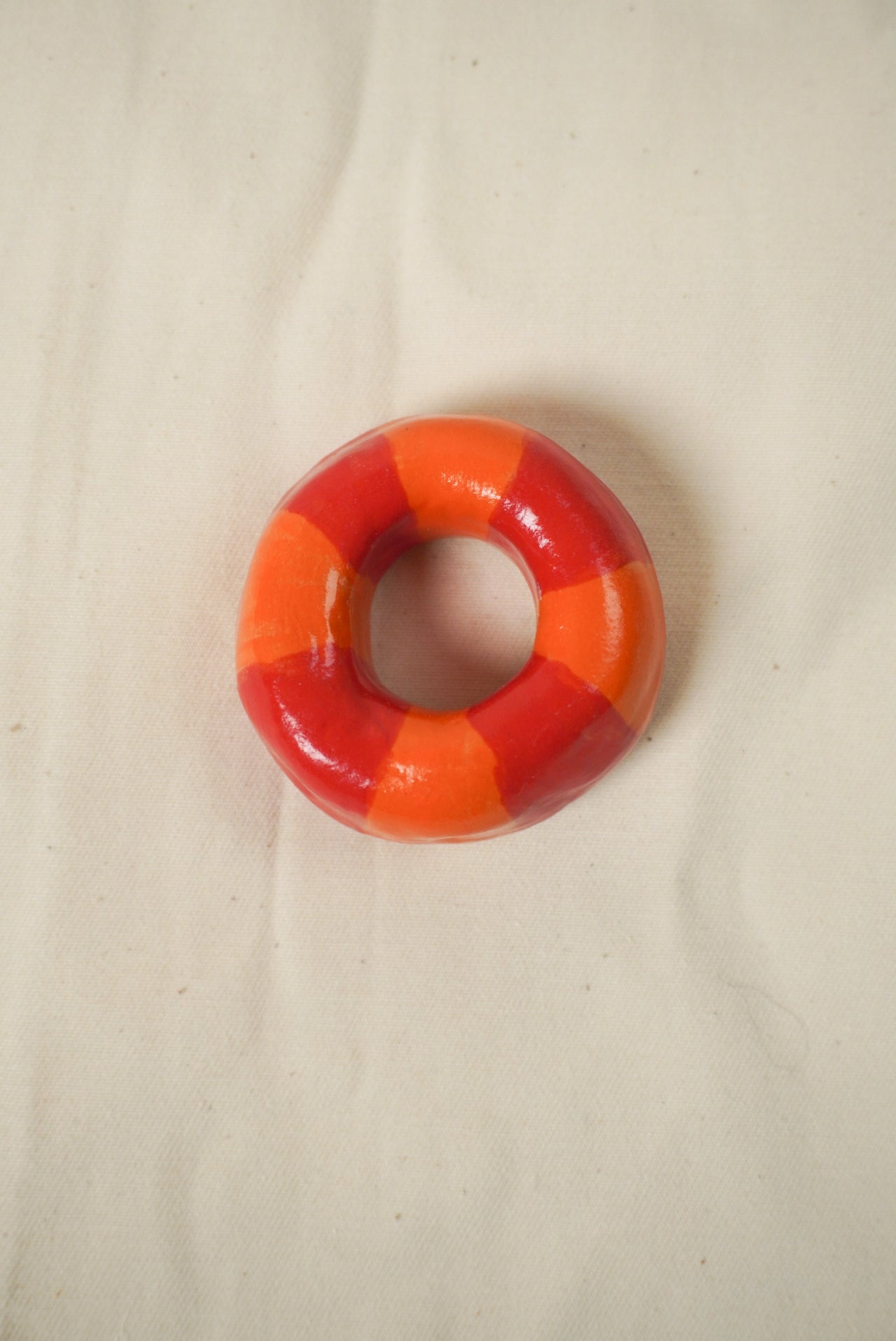 Świecznik oponka czerwono-pomarańczowy